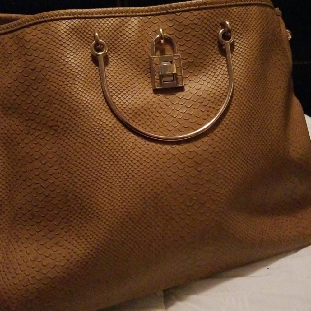 Handbag